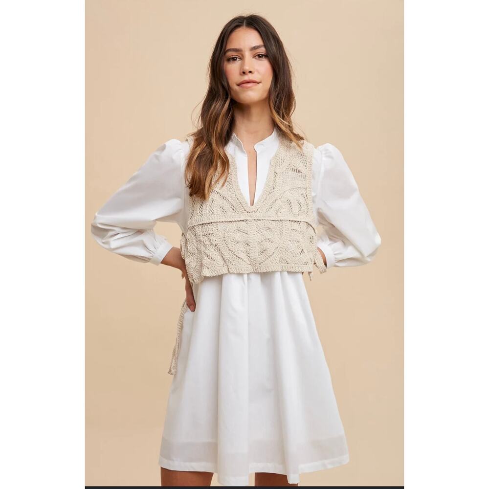 Annie wear Los Angeles long sleeves crochet L NWT